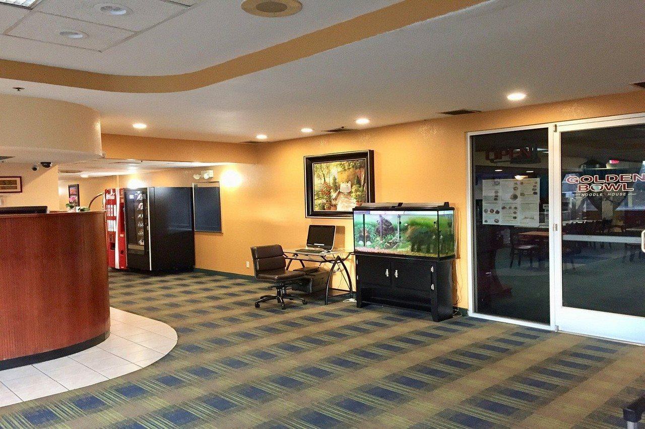 וויט רידג' Howard Johnson By Wyndham Denver West מראה חיצוני תמונה