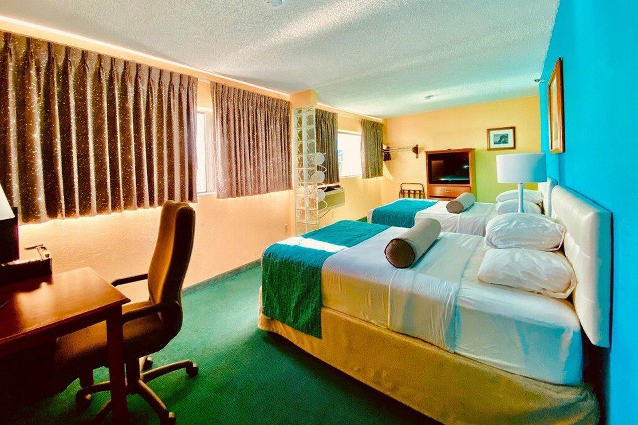 וויט רידג' Howard Johnson By Wyndham Denver West מראה חיצוני תמונה