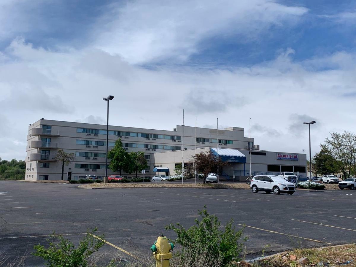 וויט רידג' Howard Johnson By Wyndham Denver West מראה חיצוני תמונה